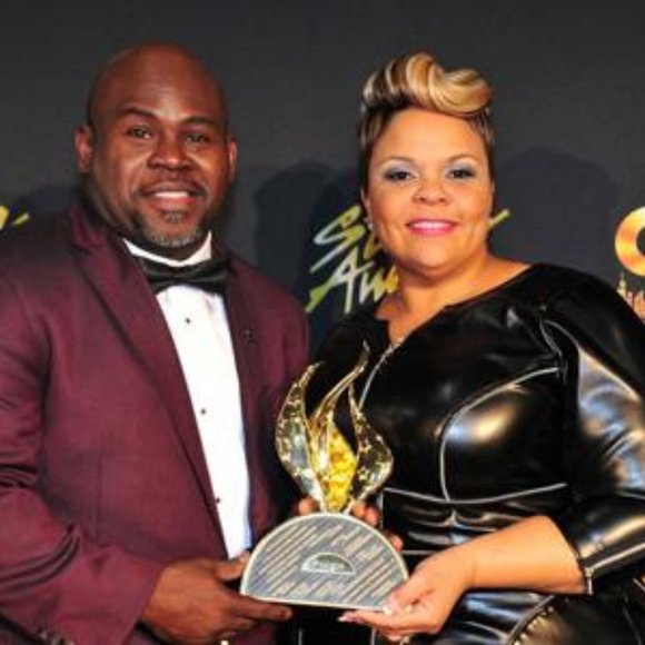 Us Against the World: Our Secrets to Love, Marriag - Picture 3 of 16